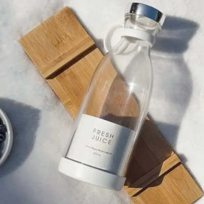 Fresh Juice , USB-magnetisk laddning, portabel mini-juicekopp för resor, elektrisk juicekopp.